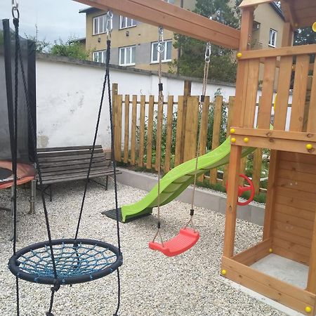 Apartmany Nezarka A Privatni Wellness Jindřichův Hradec Extérieur photo