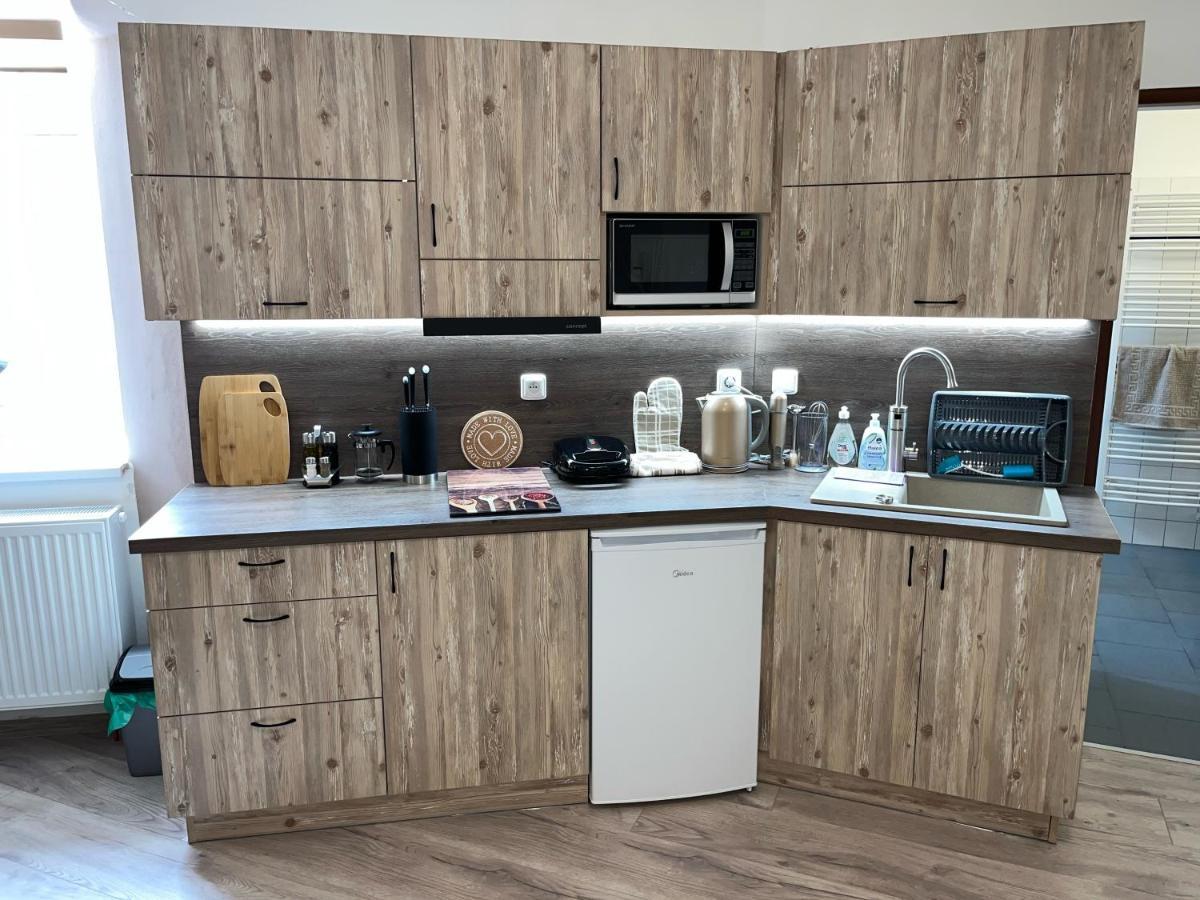 Apartmany Nezarka A Privatni Wellness Jindřichův Hradec Extérieur photo
