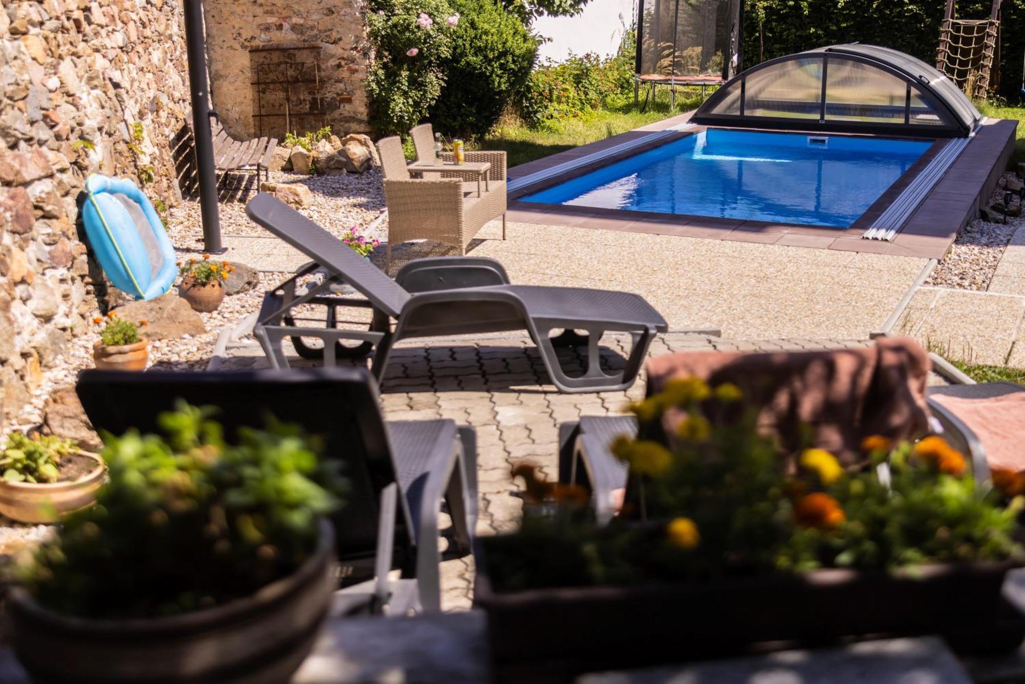 Apartmany Nezarka A Privatni Wellness Jindřichův Hradec Extérieur photo