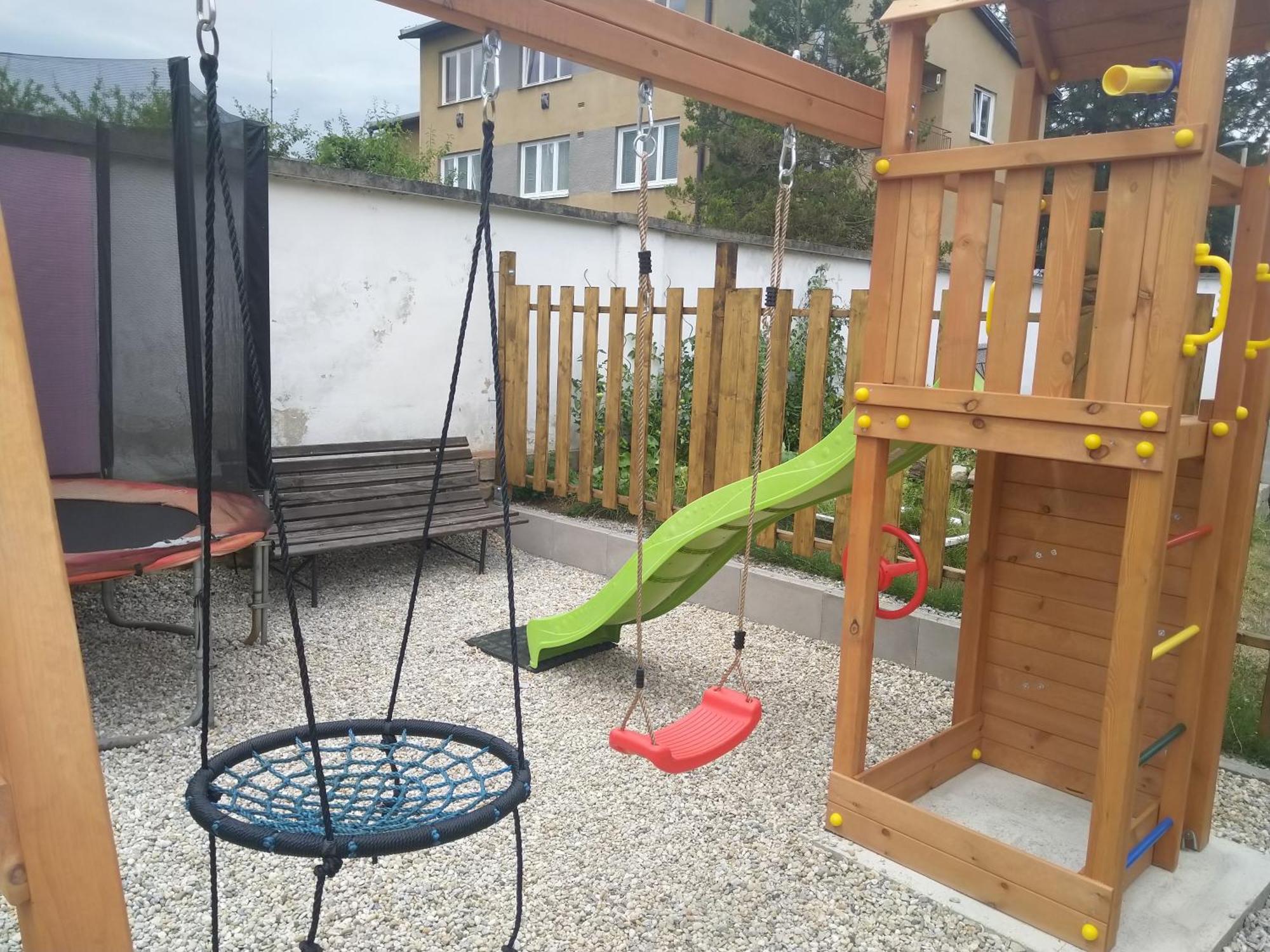 Apartmany Nezarka A Privatni Wellness Jindřichův Hradec Extérieur photo