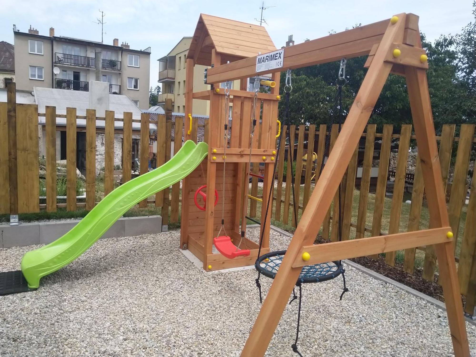 Apartmany Nezarka A Privatni Wellness Jindřichův Hradec Extérieur photo